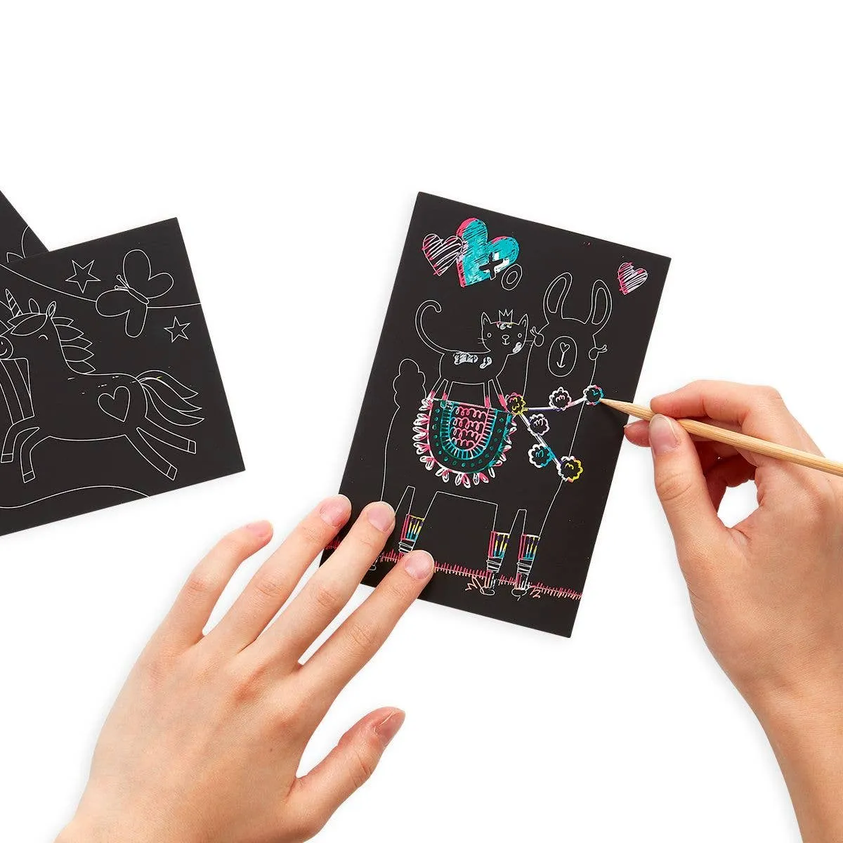 Funtastic Friends: Mini Scratch & Scribble Art Kit