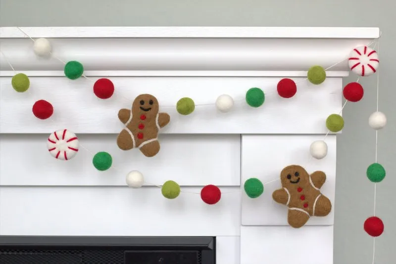 Gingerbread & Peppermint Christmas Felt Garland- Red & Green