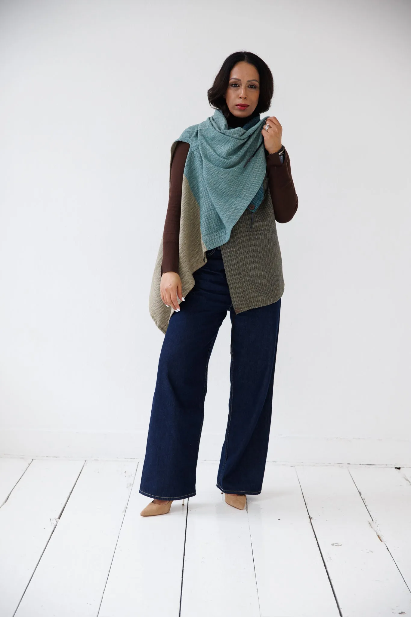 NEW! Cotton Cape Equal Teal