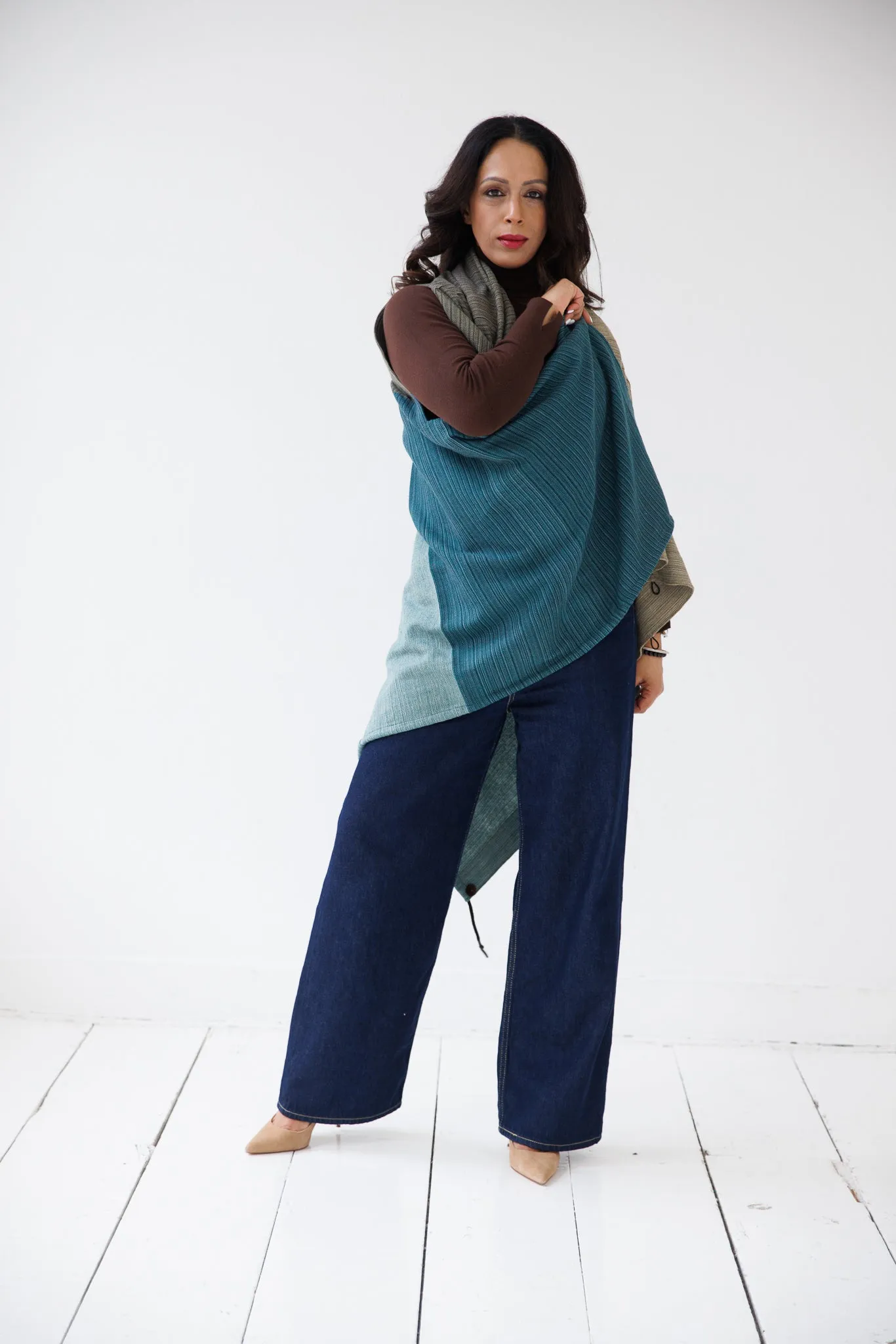 NEW! Cotton Cape Equal Teal