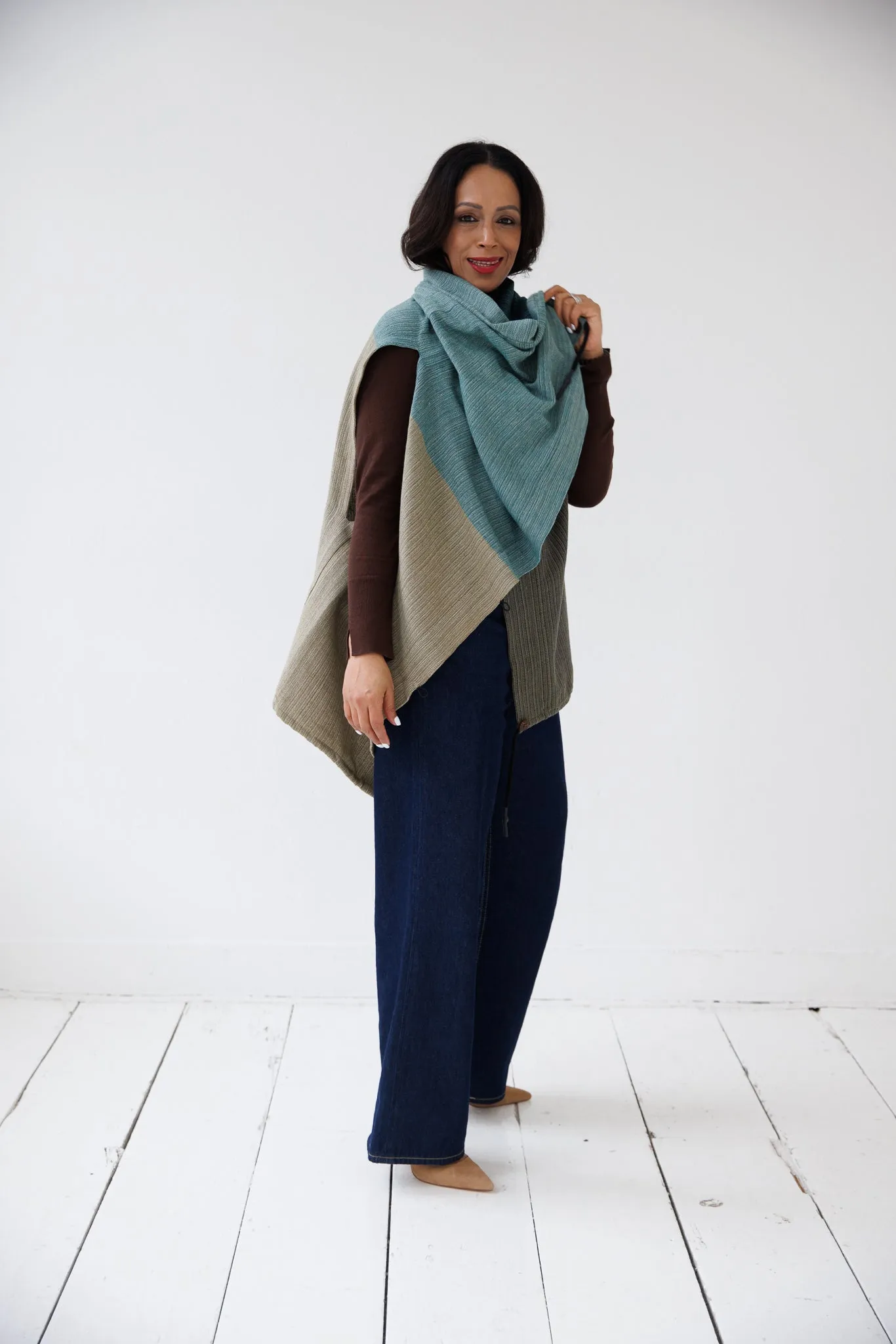 NEW! Cotton Cape Equal Teal