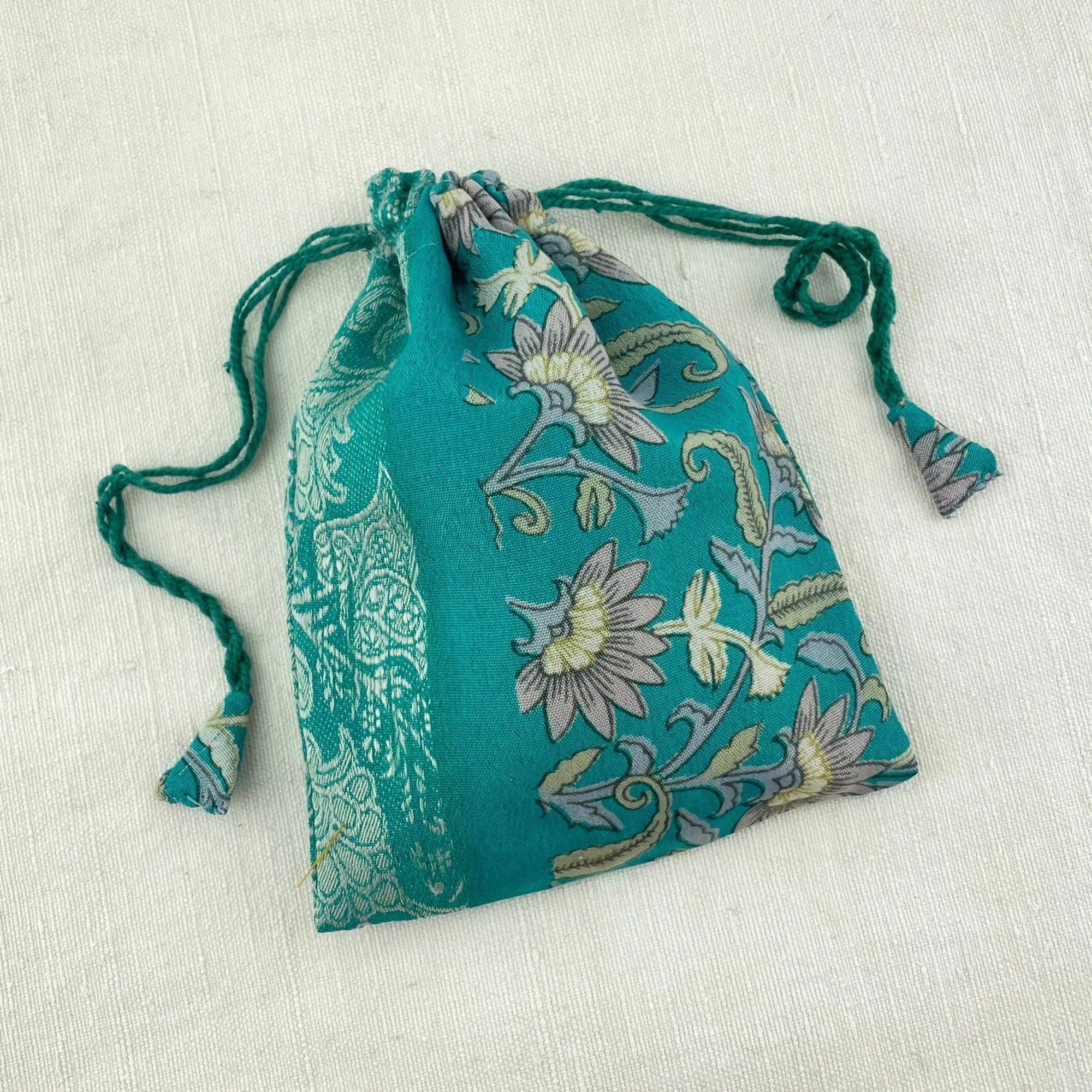 NIRMALA Recycled Sari Refillable Lavender Bag (WS)