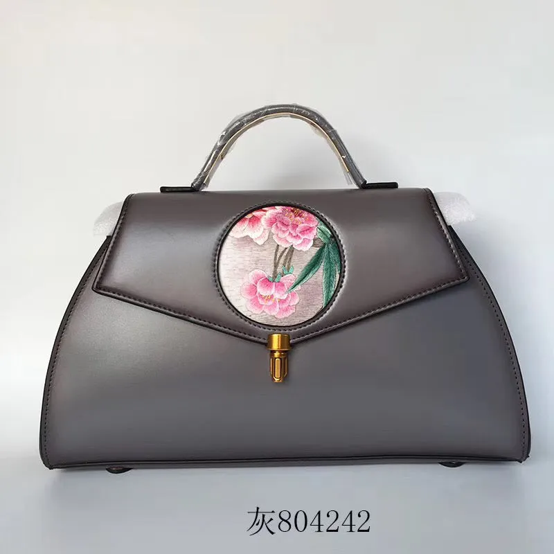 Su hand embroidery cowhide bag retro ethnic Chinese style handbag sholderbag